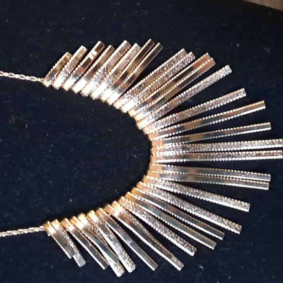 Goldtone Adante statement 20 inch drop necklace. New! - Picture 3 of 5